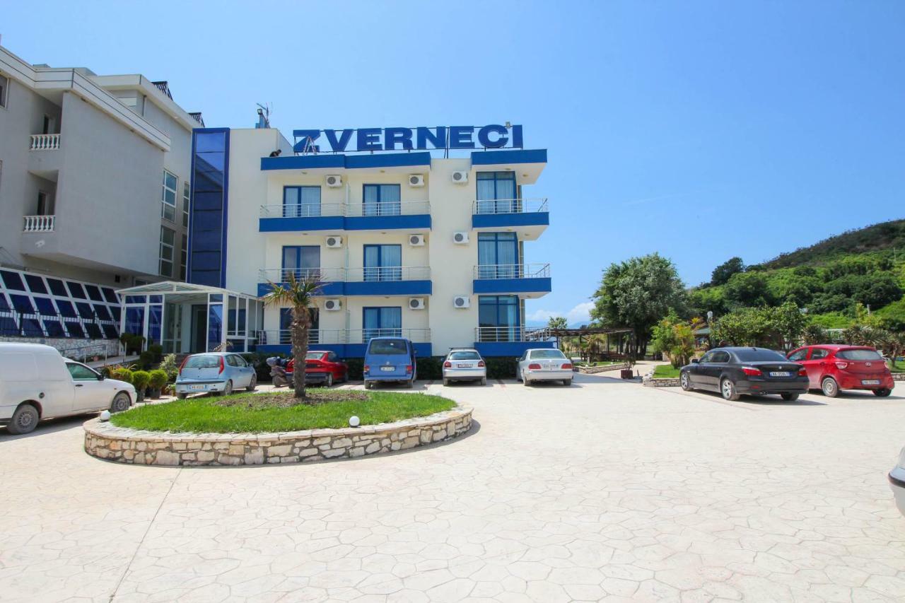 Hotel Zverneci Exterior photo
