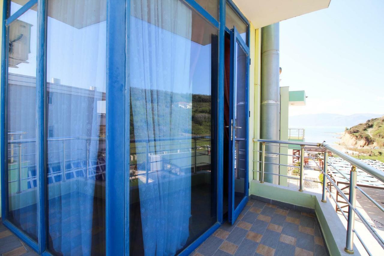 Hotel Zverneci Exterior photo